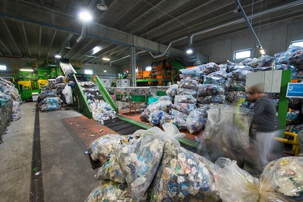 Plastpudelite käitlemine Plastpudelite käitlemine